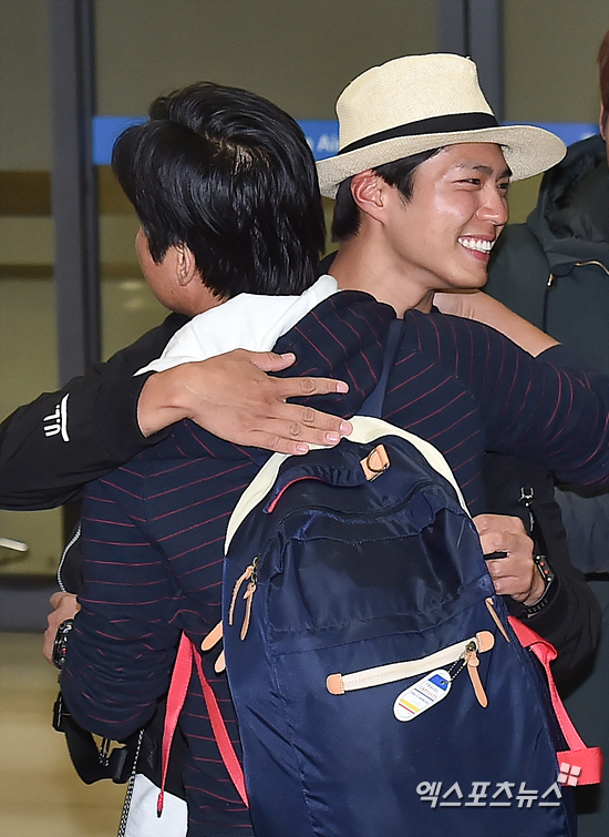 인종이 바뀌어 돌아온 박보검 | 인스티즈